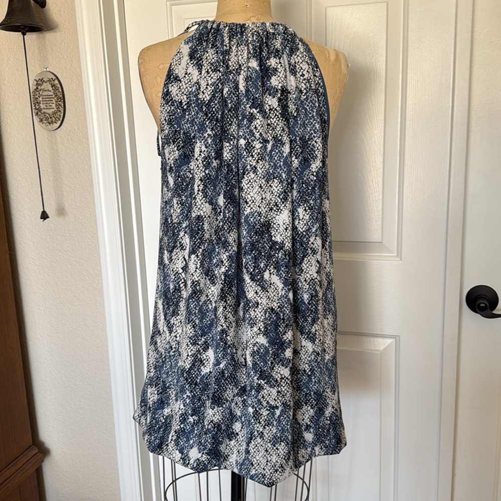 BCBG Maxazria Blue Snake Print Halter Women's Dress. Size S - Picture 6 of 11